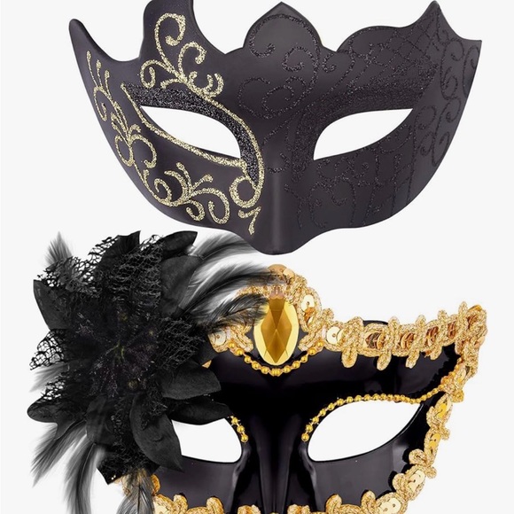Accessories - Elegant Black and Gold Masquerade Masks